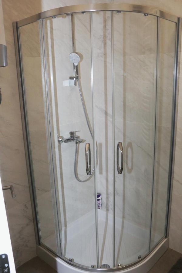 Apartman Natasa Sa Podzemnom Garazom Banja Luka Exteriér fotografie